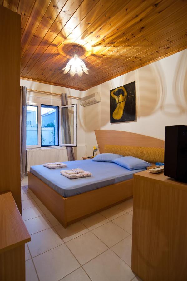 Villa Elli 2 Beach-Front Villa With Garden إتِيا المظهر الخارجي الصورة